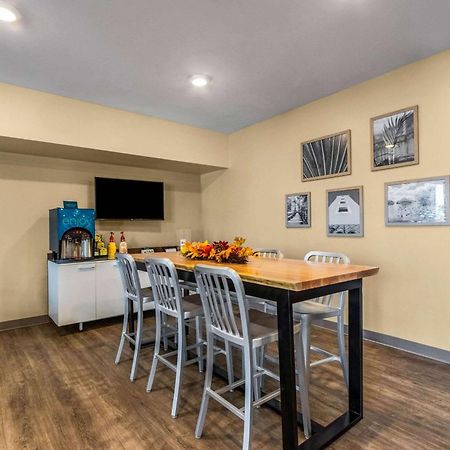 Woodspring Suites ميرامار المظهر الخارجي الصورة